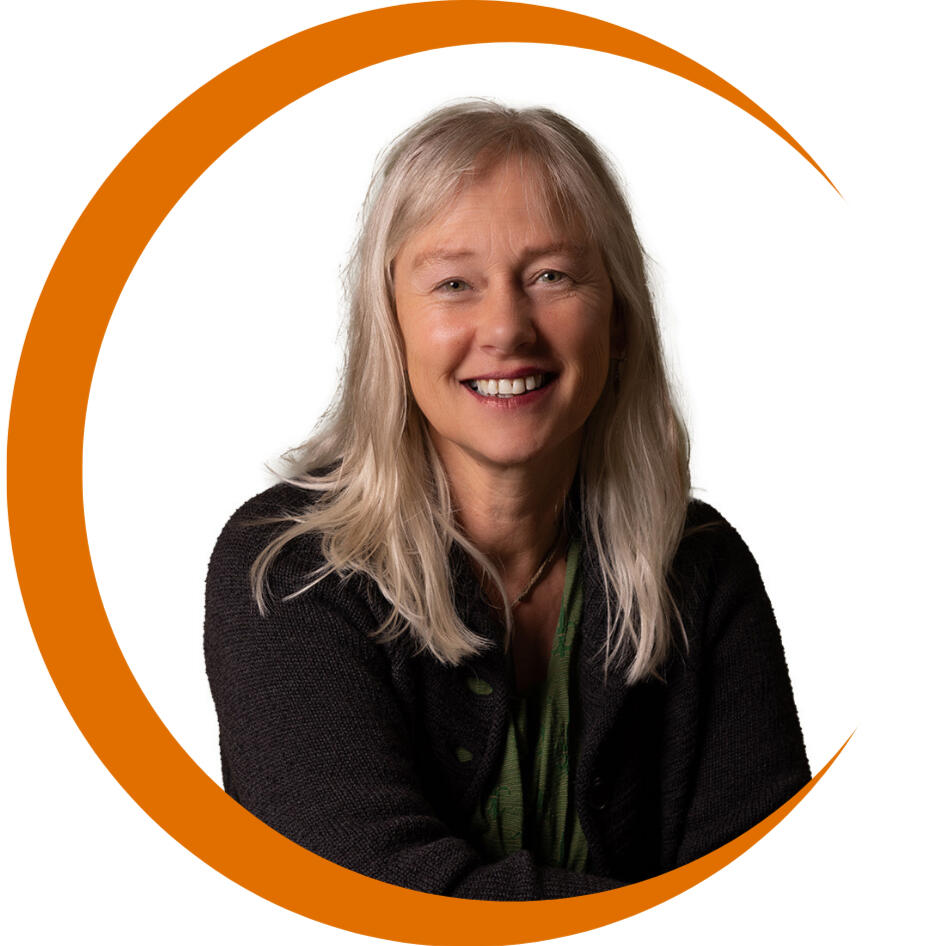 circle profile image